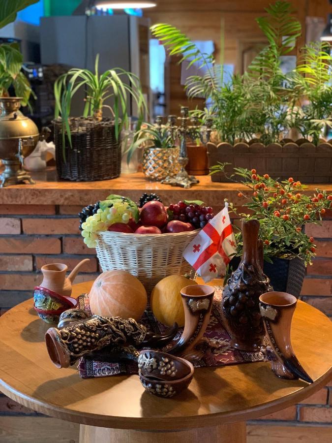 Hotel Tyrol I Restauracja Zycie Gruzji Osielsko 外观 照片