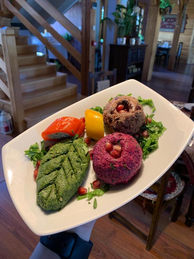 Hotel Tyrol I Restauracja Zycie Gruzji Osielsko 外观 照片