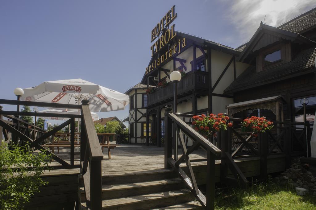 Hotel Tyrol I Restauracja Zycie Gruzji Osielsko 外观 照片